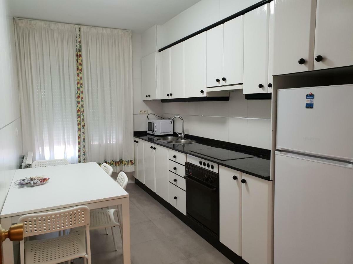 Cuna Buenavista Ourense Bagian luar foto
